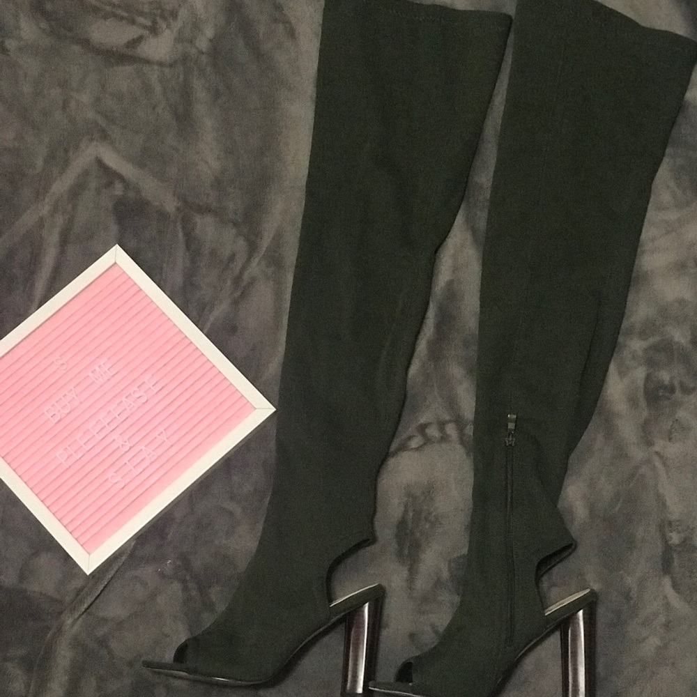 EGO SHOES THIGH HIGH BOOTS Size 7 (UK) size 9 (US)